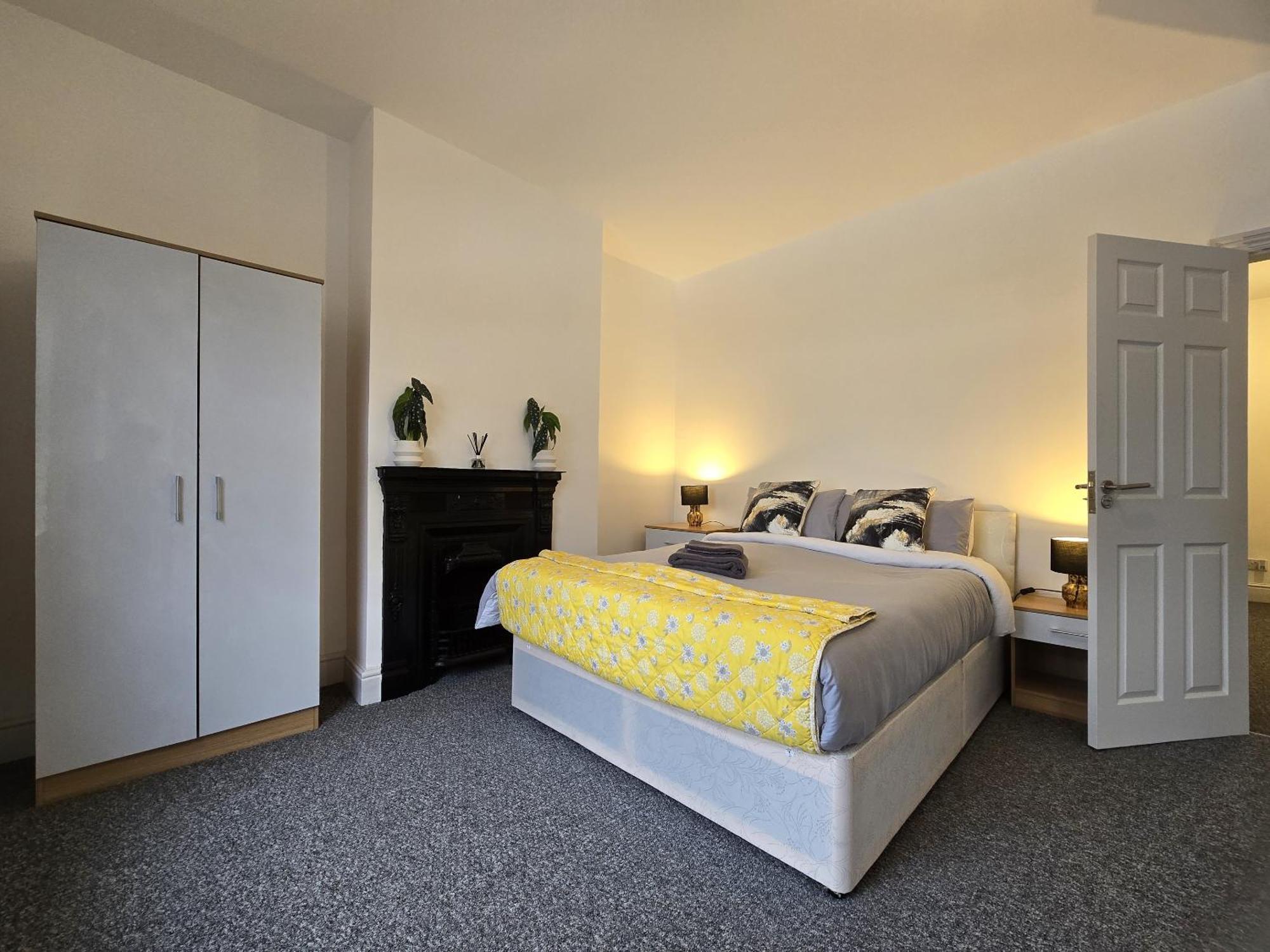 Warburton House, Newark - Walking Distance From North Gate Train Station & Market Place 빌라 외부 사진