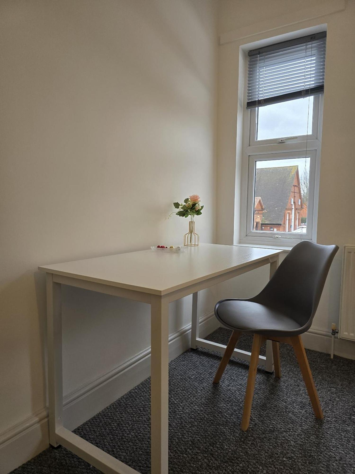 Warburton House, Newark - Walking Distance From North Gate Train Station & Market Place 빌라 외부 사진