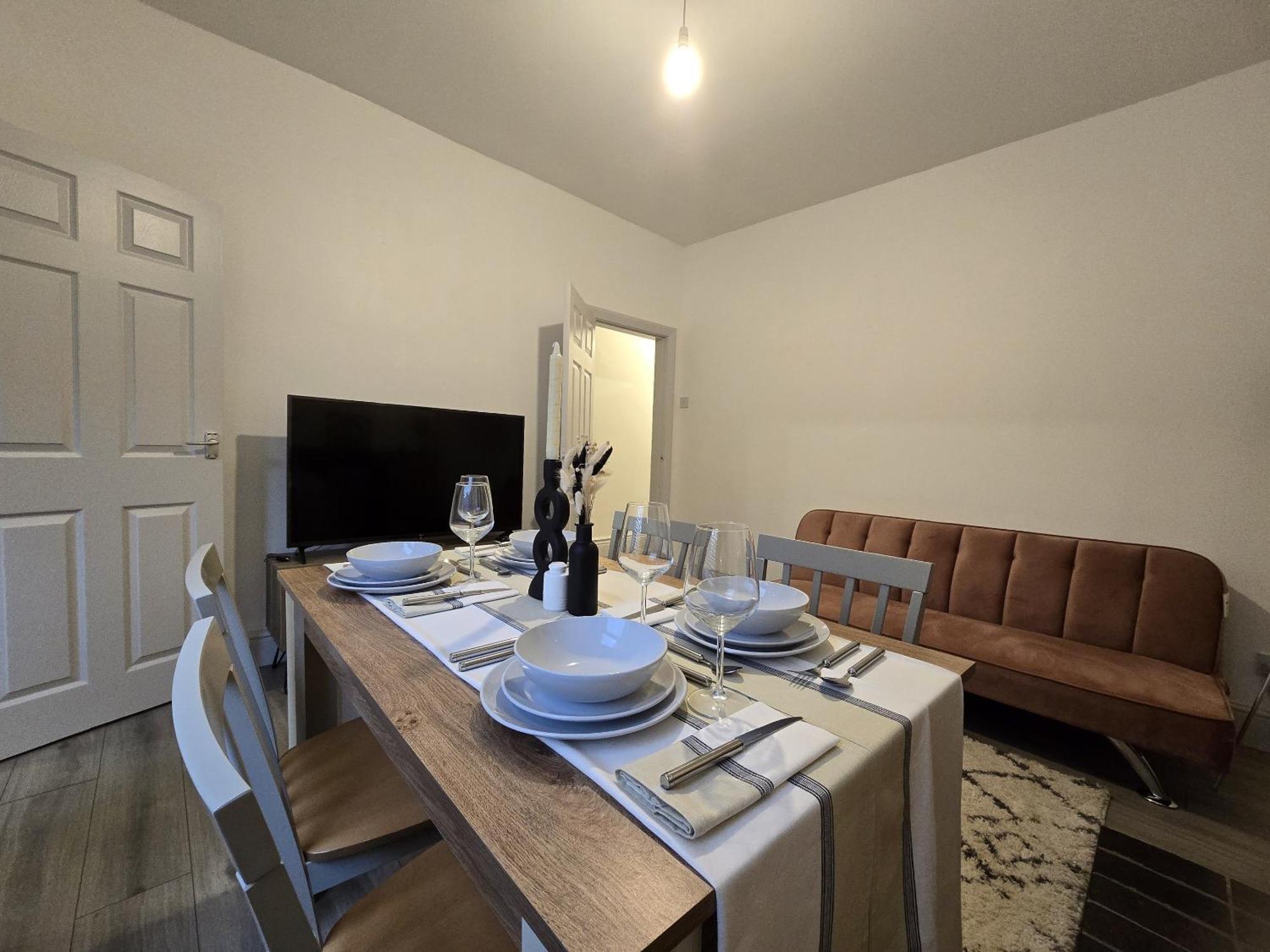 Warburton House, Newark - Walking Distance From North Gate Train Station & Market Place 빌라 외부 사진